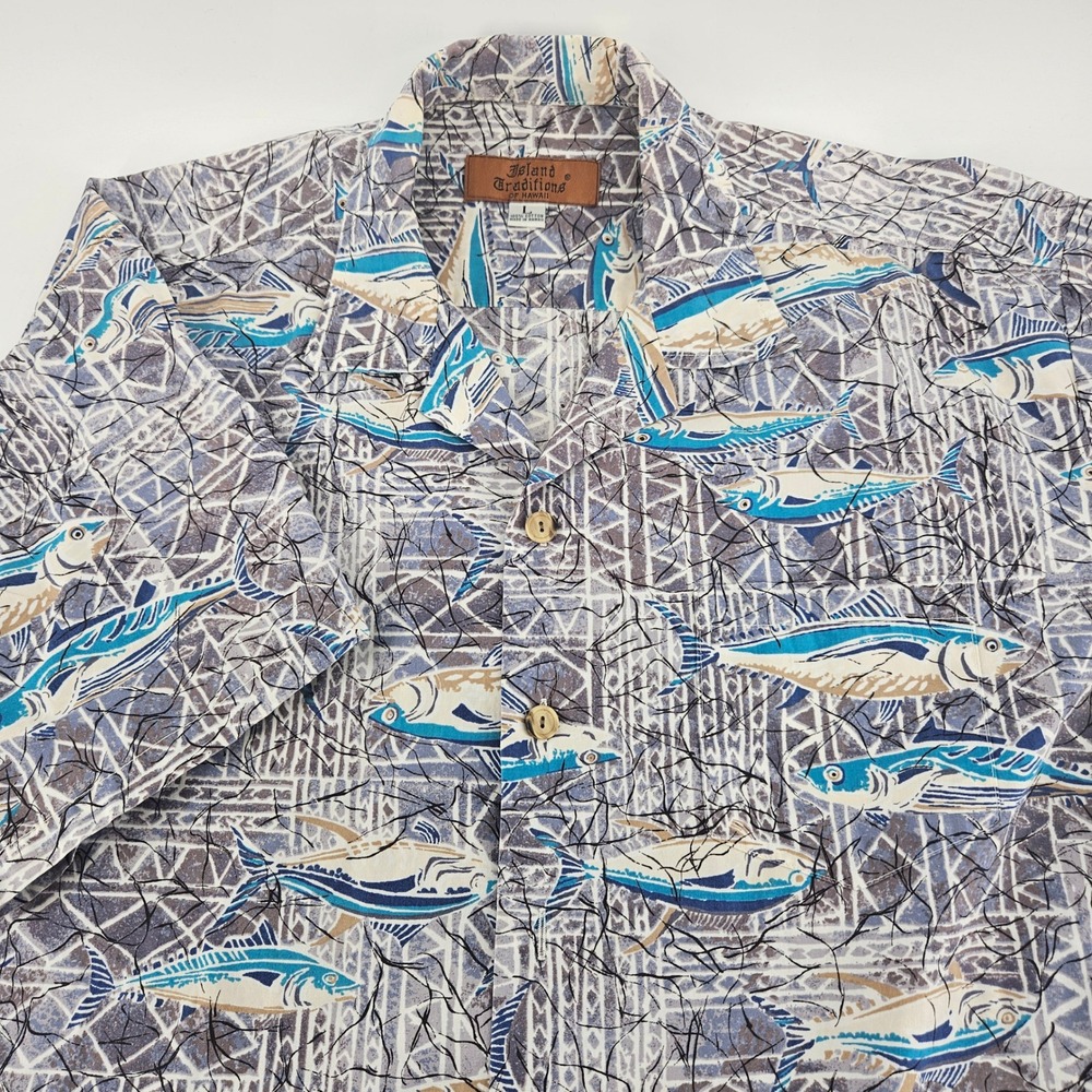 Island Traditions of Hawaii Mens Large Cotton Fish Tuna Print Aloha Camp Shirt
